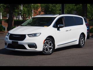 2023 Chrysler Pacifica for sale in Raleigh NC