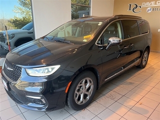 2022 Chrysler Pacifica