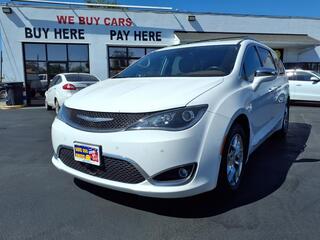 2017 Chrysler Pacifica