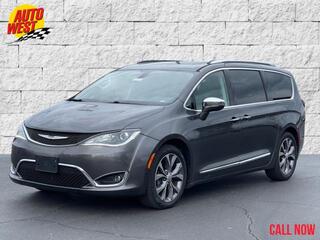 2017 Chrysler Pacifica for sale in Grand Rapids MI