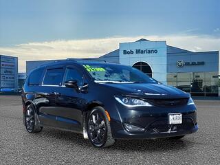 2018 Chrysler Pacifica