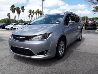 2018 Chrysler Pacifica for sale in West Palm Beach FL