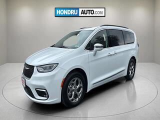 2022 Chrysler Pacifica for sale in Elizabethtown PA