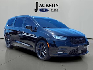 2025 Chrysler Pacifica for sale in Carbondale IL
