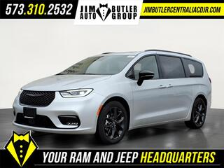 2026 Chrysler Pacifica