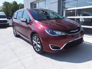 2019 Chrysler Pacifica for sale in Amherst OH