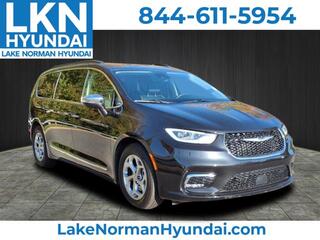 2022 Chrysler Pacifica