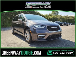 2022 Chrysler Pacifica for sale in Orlando FL