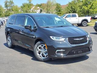 2024 Chrysler Pacifica for sale in Cincinnati OH