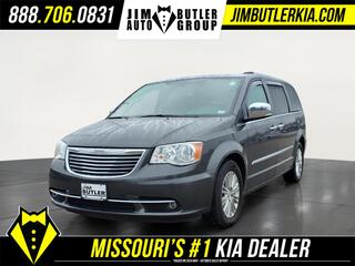 2016 Chrysler Town And Country for sale in Chesterfield MO