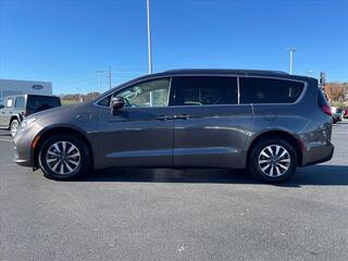 2021 Chrysler Pacifica Hybrid for sale in Dandridge TN