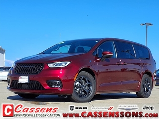 2023 Chrysler Pacifica Plug-In Hybrid