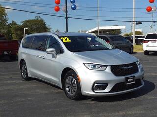 2022 Chrysler Pacifica Hybrid