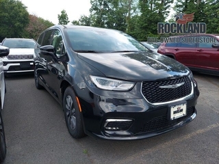 2022 Chrysler Pacifica Hybrid