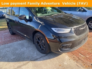 2022 Chrysler Pacifica Hybrid