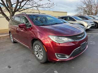 2020 Chrysler Pacifica Hybrid for sale in Greenville SC