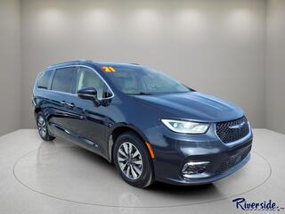 2021 Chrysler Pacifica Hybrid