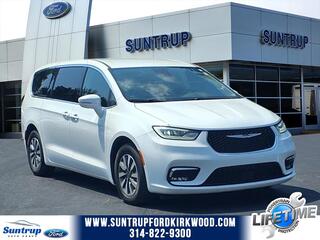 2022 Chrysler Pacifica Hybrid