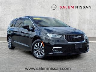 2023 Chrysler Pacifica Plug-In Hybrid