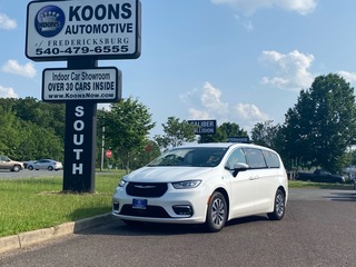 2023 Chrysler Pacifica Plug-In Hybrid