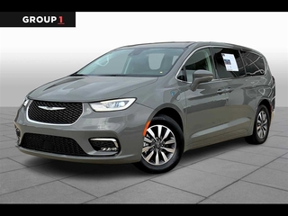 2022 Chrysler Pacifica Hybrid