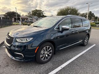 2022 Chrysler Pacifica Hybrid