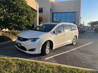 2018 Chrysler Pacifica Hybrid