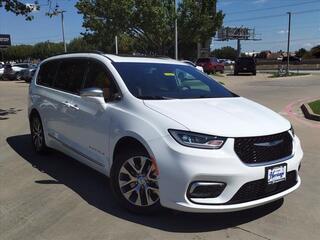 2021 Chrysler Pacifica Hybrid