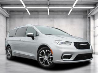 2026 Chrysler Pacifica for sale in Chiefland FL