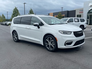 2026 Chrysler Pacifica