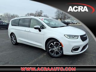 2025 Chrysler Pacifica for sale in Greensburg IN