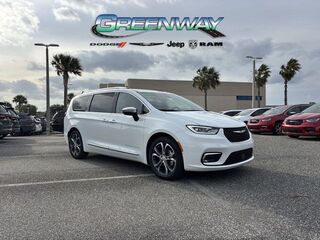 2026 Chrysler Pacifica