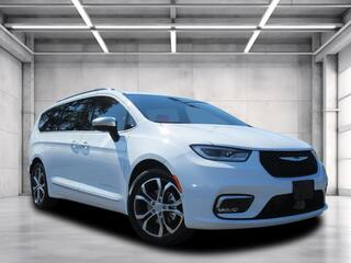 2026 Chrysler Pacifica