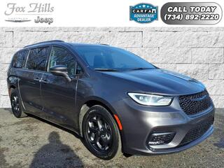 2021 Chrysler Pacifica Hybrid for sale in Plymouth MI