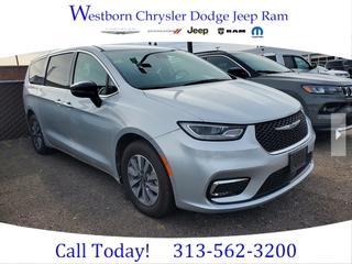 2024 Chrysler Pacifica Plug-In Hybrid