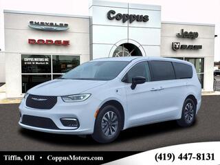 2024 Chrysler Pacifica Plug-In Hybrid