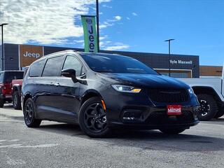 2025 Chrysler Pacifica Plug-In Hybrid for sale in Columbia SC