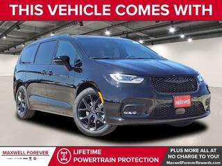 2024 Chrysler Pacifica Plug-In Hybrid