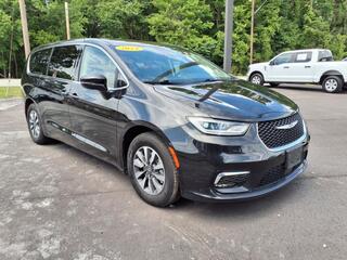2024 Chrysler Pacifica Plug-In Hybrid
