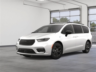 2025 Chrysler Pacifica Plug-In Hybrid for sale in Bourbonnais IL