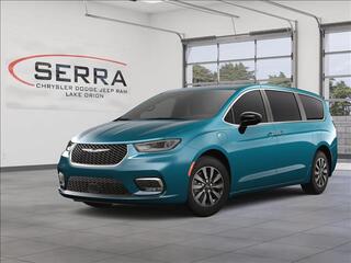 2025 Chrysler Pacifica Plug-In Hybrid for sale in Lake Orion MI