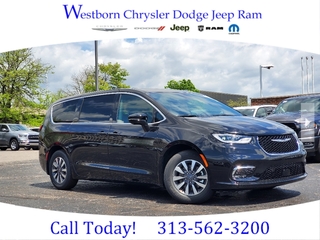 2025 Chrysler Pacifica Plug-In Hybrid