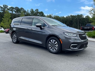2023 Chrysler Pacifica Plug-In Hybrid