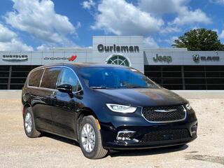 2025 Chrysler Pacifica for sale in Bowie MD