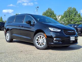 2025 Chrysler Pacifica