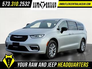 2026 Chrysler Pacifica