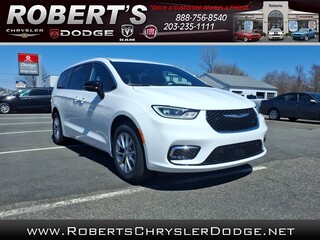 2026 Chrysler Pacifica for sale in Meriden CT