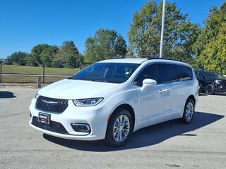 2022 Chrysler Pacifica