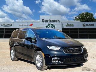 2025 Chrysler Pacifica for sale in Bowie MD