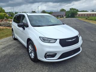 2025 Chrysler Pacifica for sale in Peotone IL